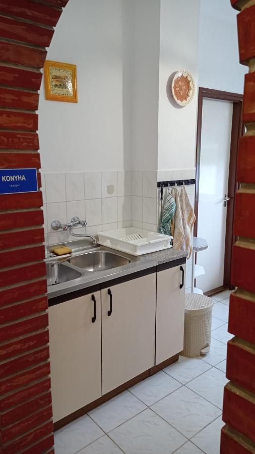 Kámán Nyaraló Badacsonytomaj Exterior foto